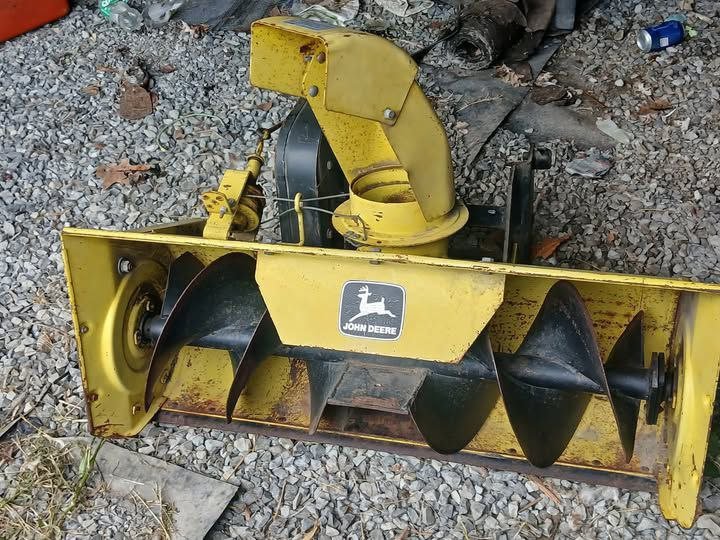 John deere attachment