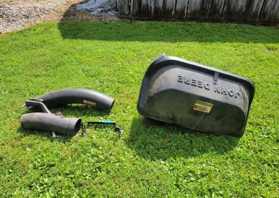 John Deere Bagger system