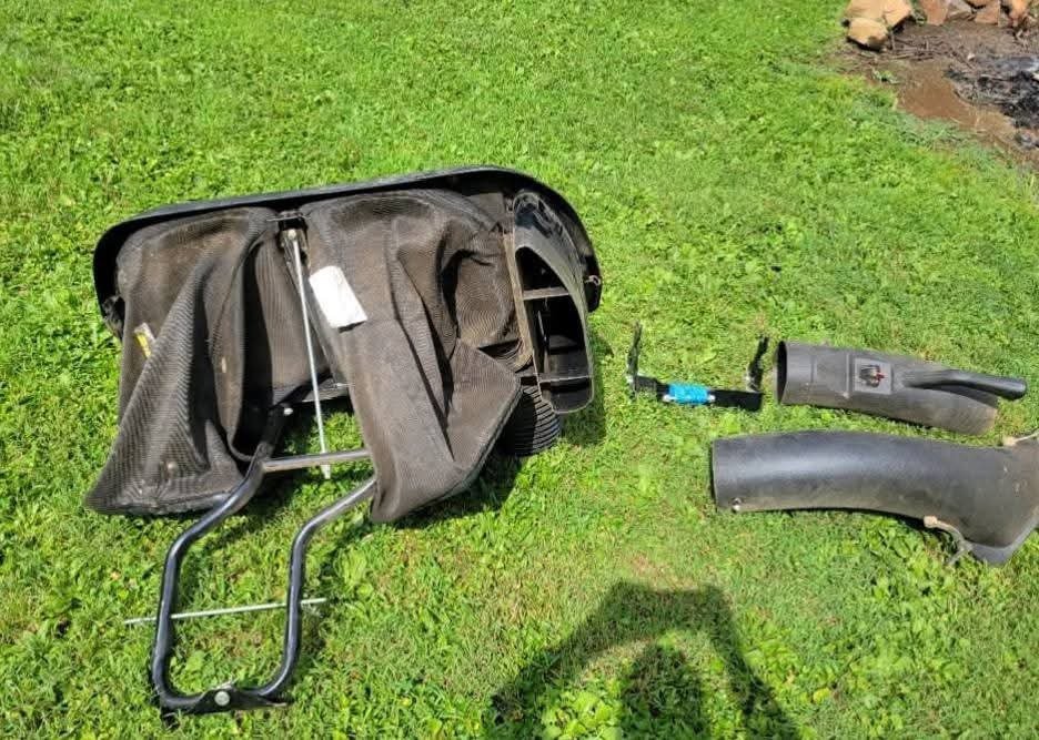 John Deere Bagger system