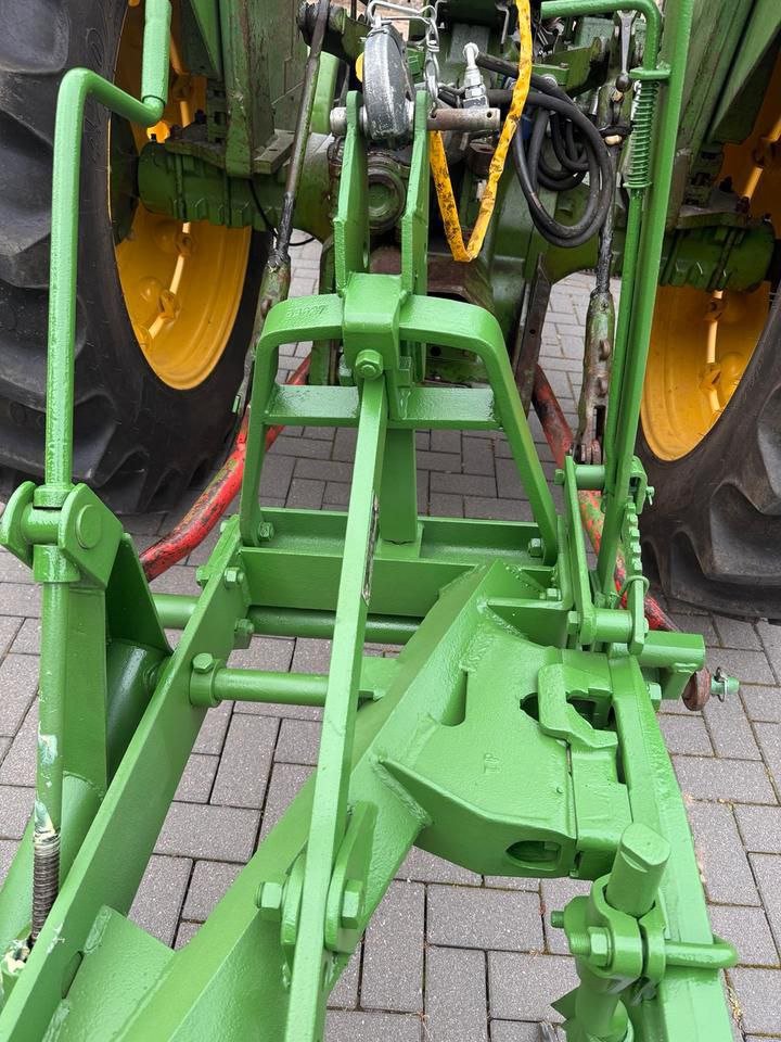 John Deere Plough ST570
